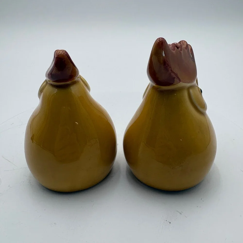 Ceramic Chicken Salt and Pepper Shakers‎ Rooster Farmhouse Kitchen Decor